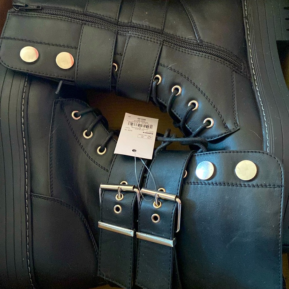 Platform boots
